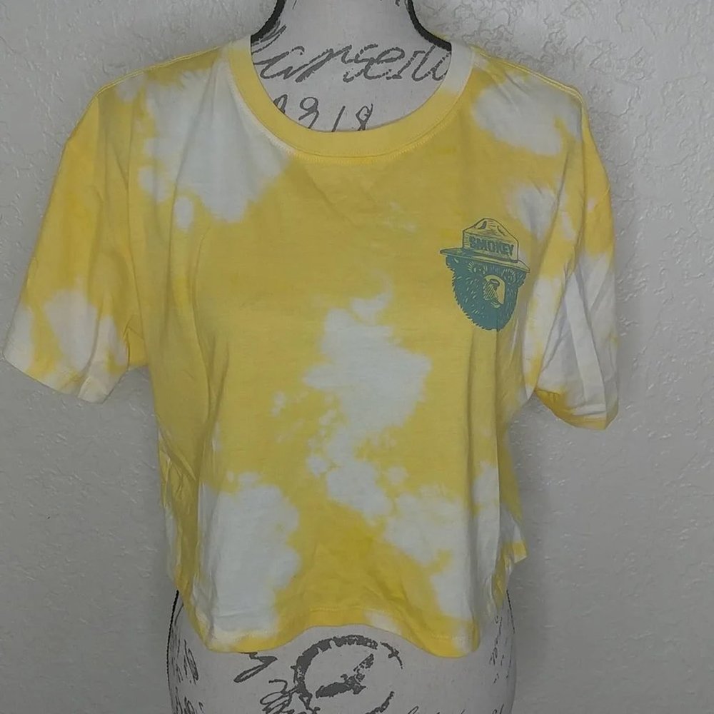 Smokey Bear Tie Dye Cropped Shirt Size M